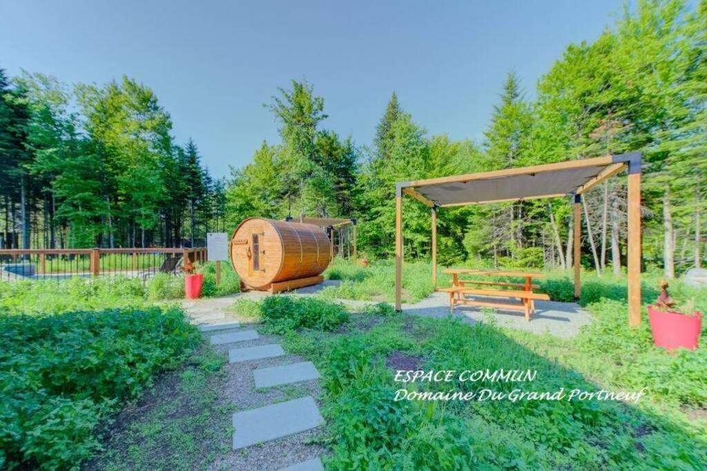 Nouveau - Chalet Moderne - Spa, Piscine & Sauna! Pont-Rouge Eksteriør billede